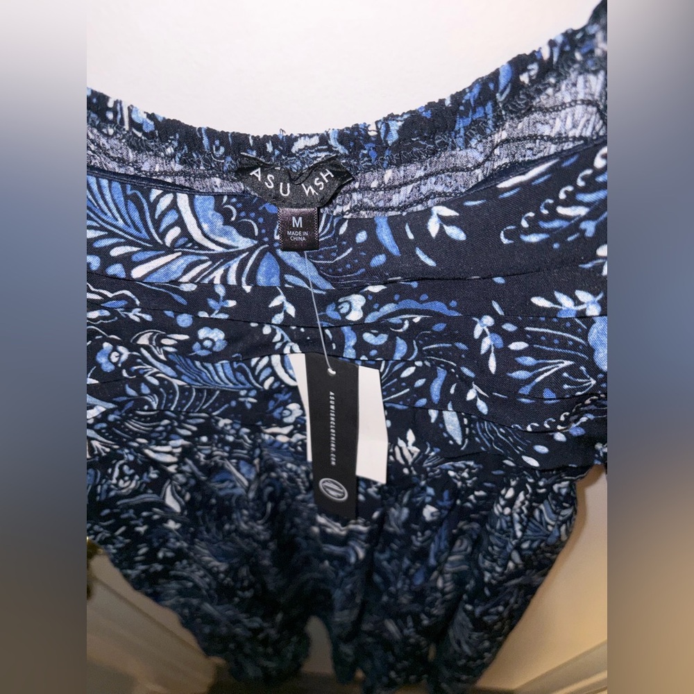 ASU WISH | Women’s Medium | New | NWT | Off Shoulder | Blue | Floral | Dainty - Picture 9 of 15